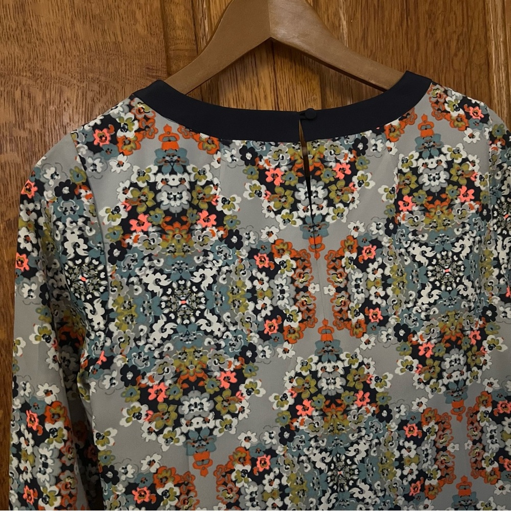 J. Crew Factory Misty Fog Floral 2 Shift Dress Knee Length Kaleidoscope - Picture 8 of 9